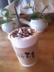 �J�i�A���E�_�b�N�̃J�t�F���J